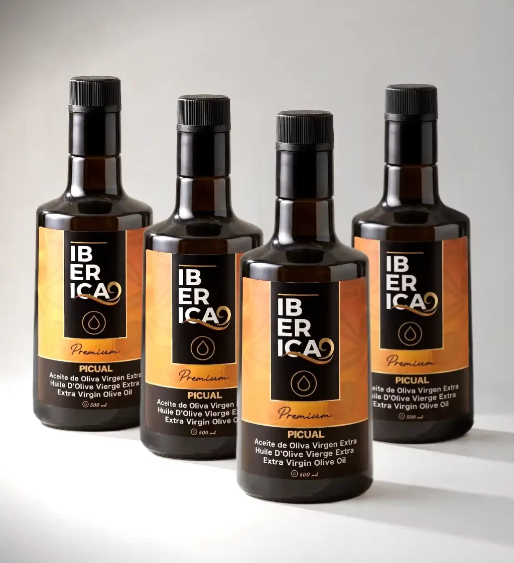 Pack de 4 botellas de aceite de oliva virgen extra Picual Iberica9 de 500 ml cada una.